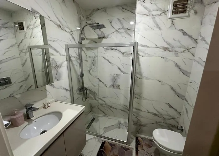 Gold - Bakirkoey Center * Istanbul