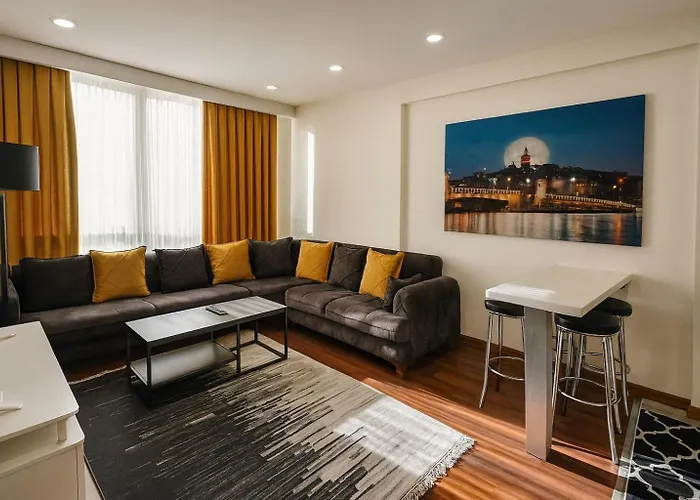 Gold - Bakirkoey Center Apartment