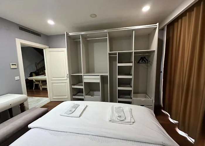 Gold - Bakirkoey Center Istanbul