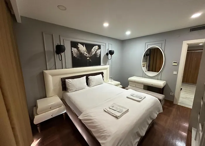 Gold - Bakirkoey Center